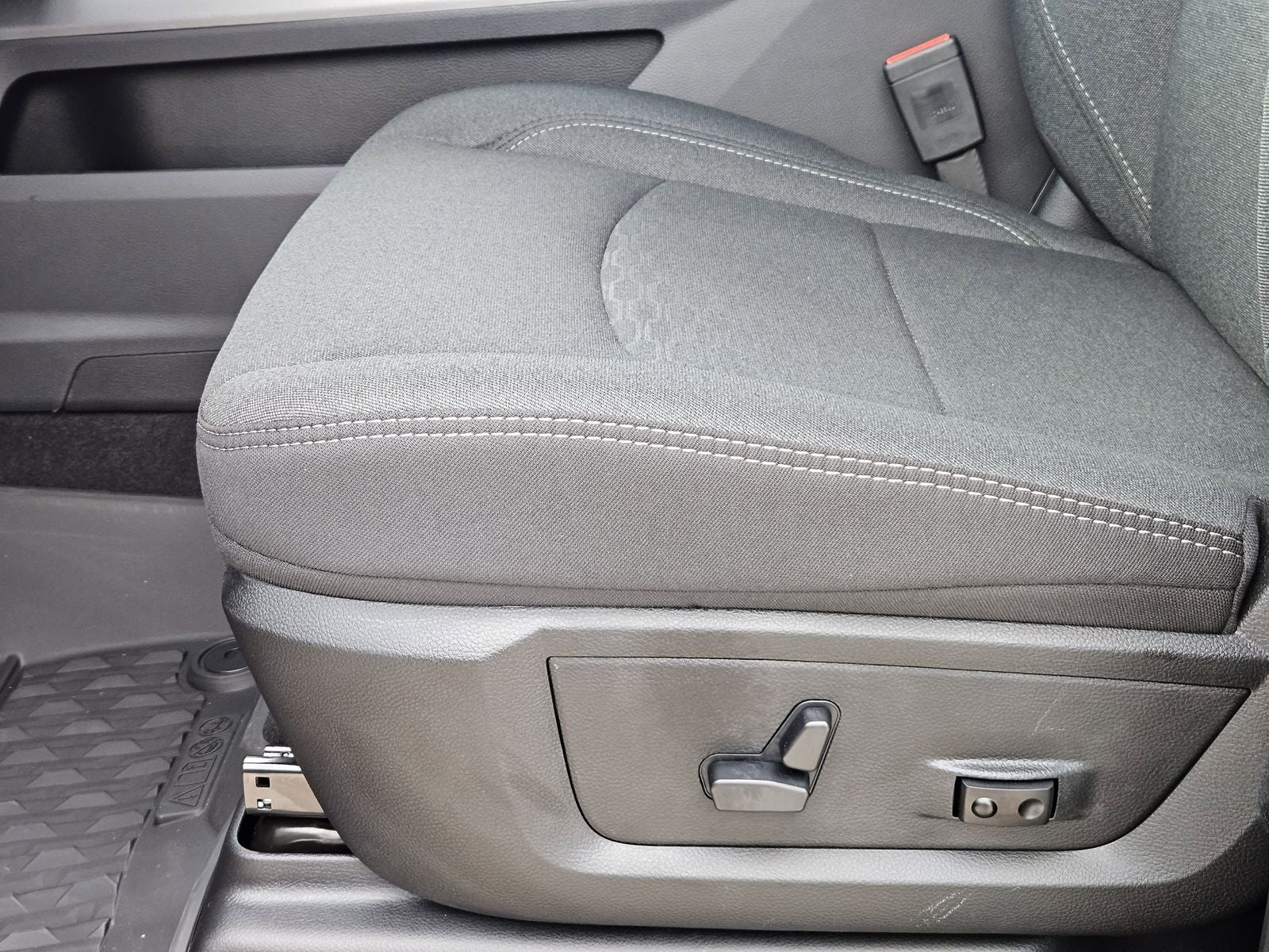 2026 RAM Ram 2500 RAM 2500 LONE STAR CREW CAB 4X4 6'4' BOX