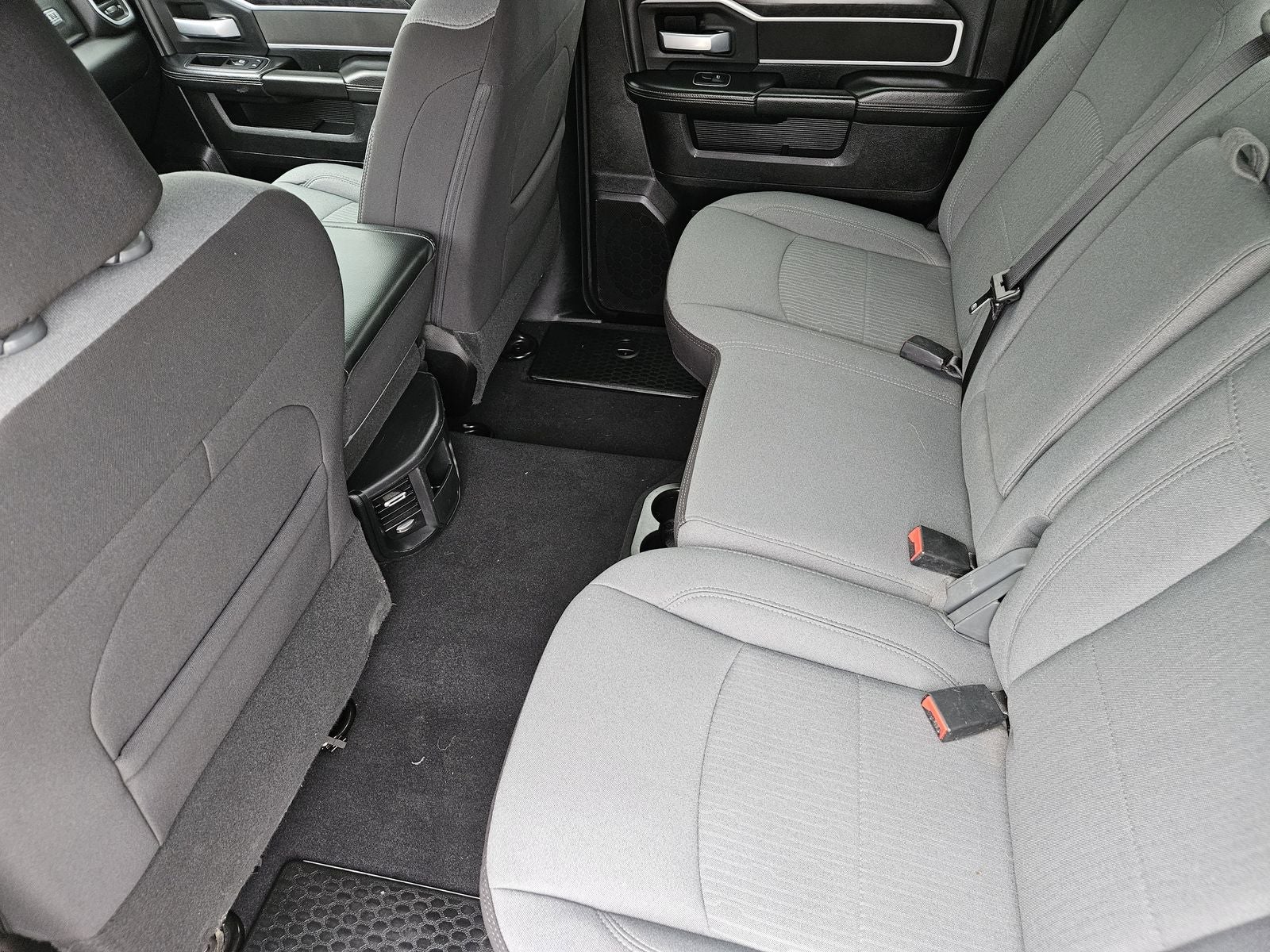 2024 RAM Ram 2500 Big Horn Crew Cab 4x4 6'4' Box