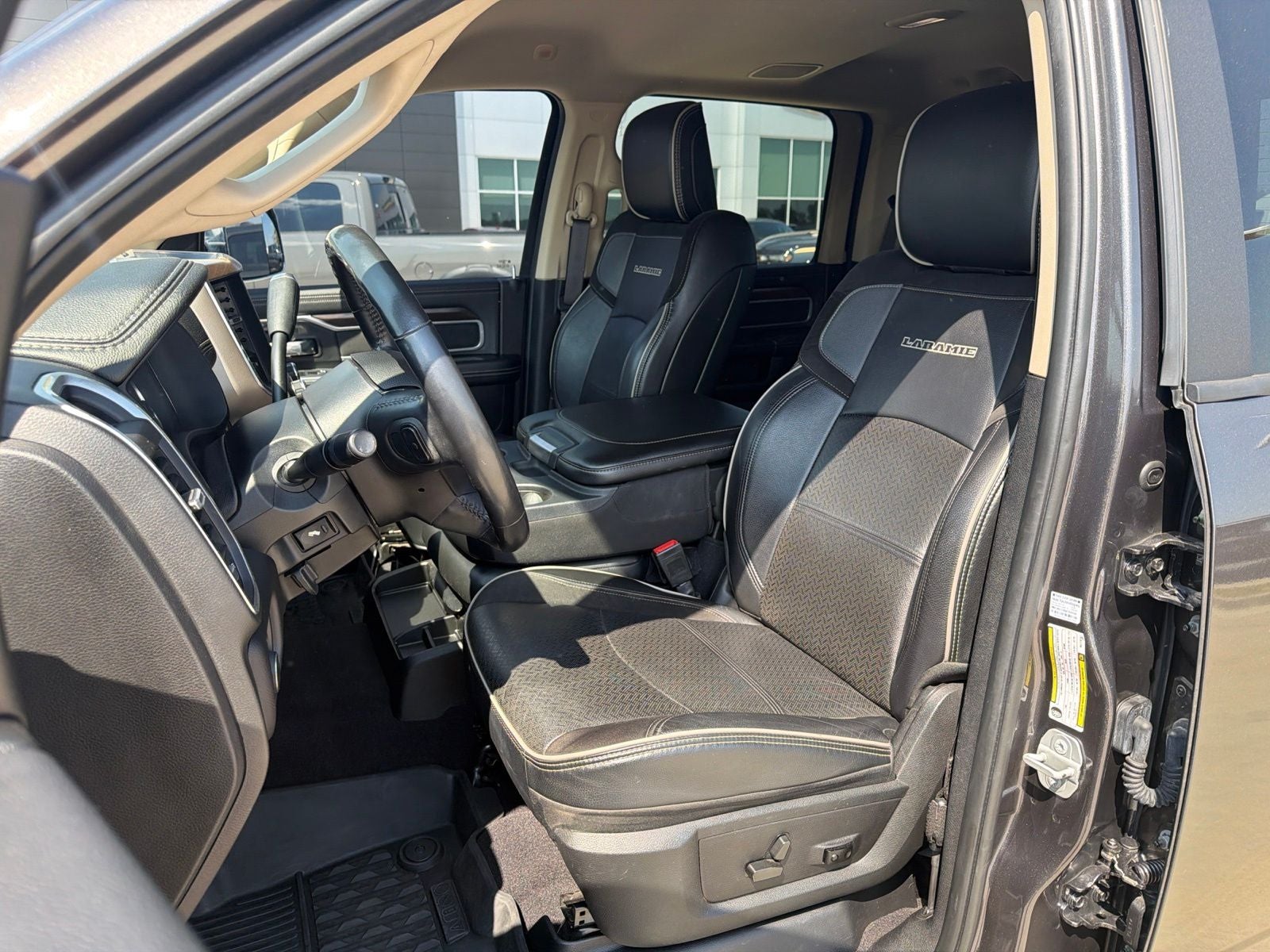 2022 RAM Ram 2500 Laramie Crew Cab 4x4 6'4' Box