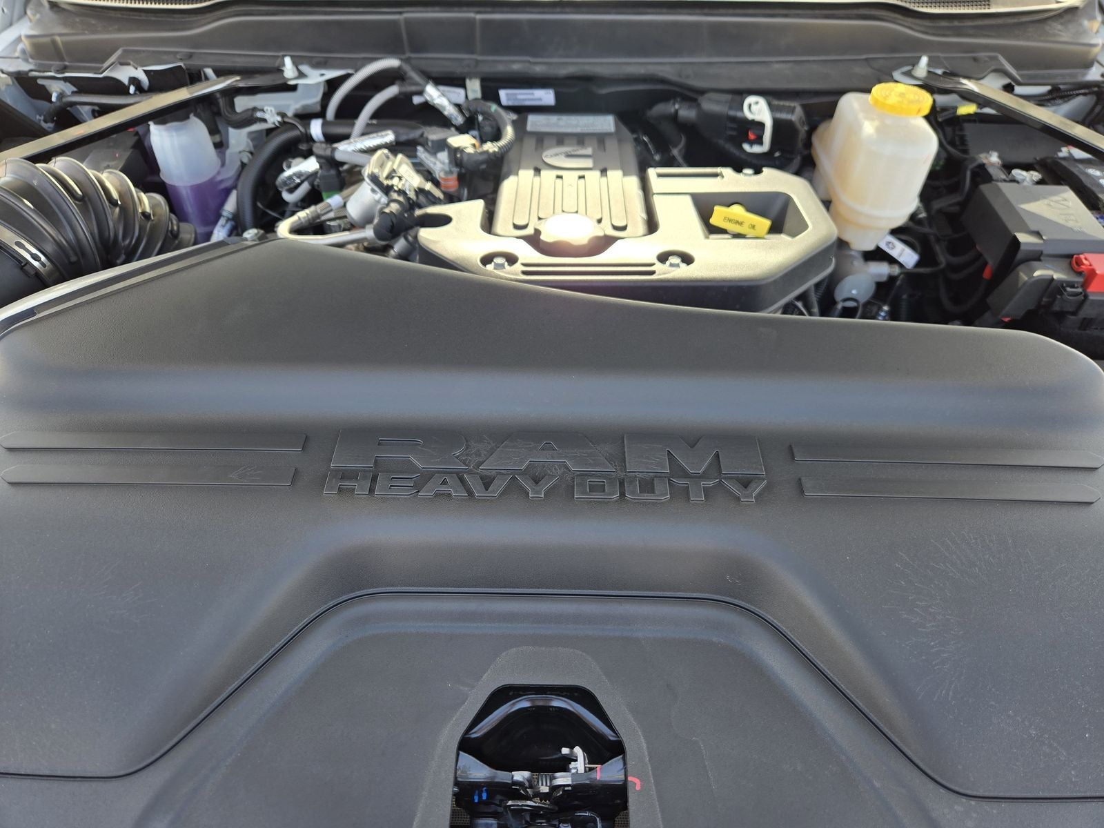 2026 RAM Ram 5500 Chassis Cab RAM 5500 TRADESMAN CHASSIS CREW CAB 4X4 84' CA