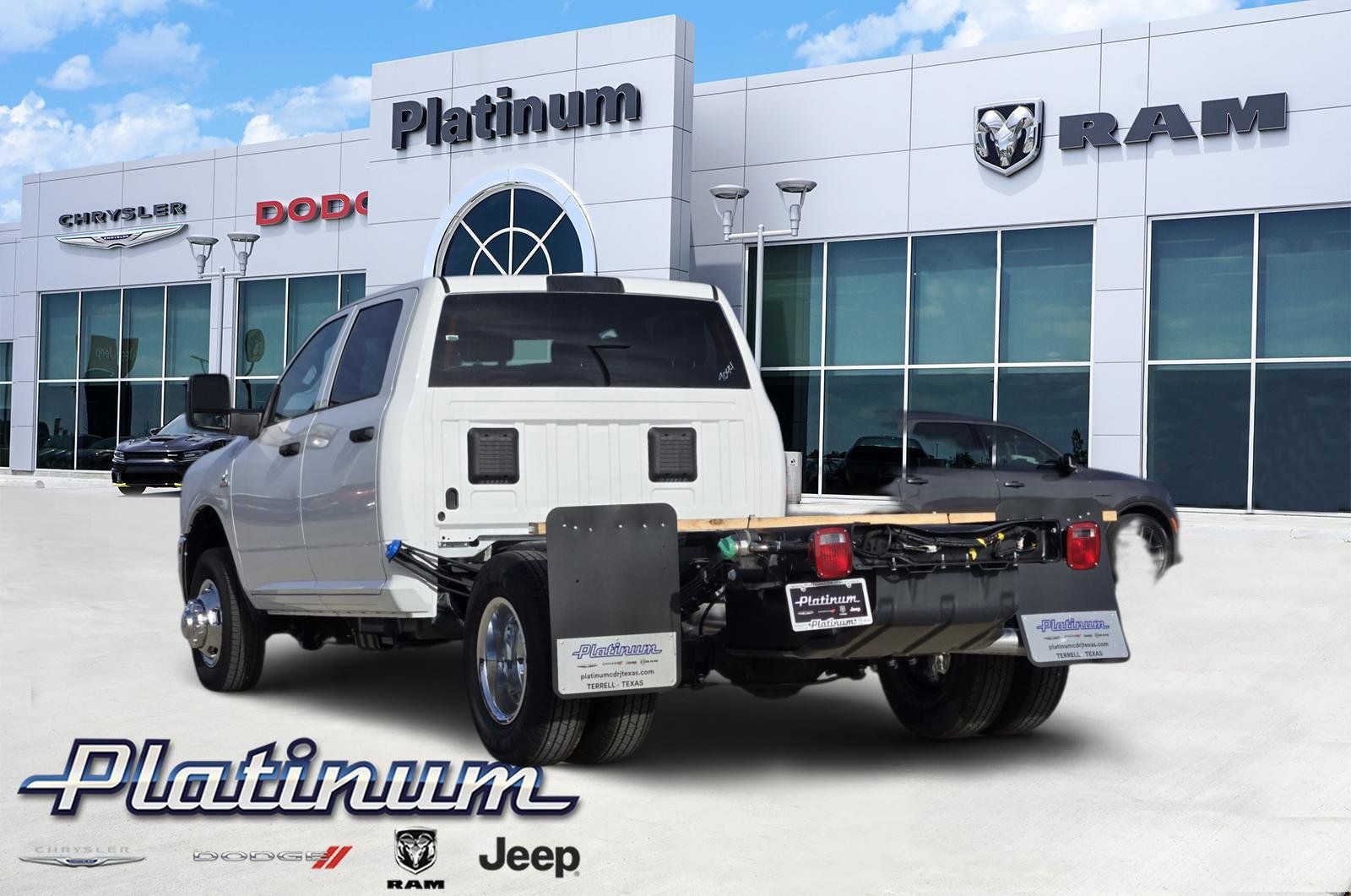 2026 RAM Ram 3500 Chassis Cab RAM 3500 TRADESMAN CREW CAB CHASSIS 4X4 60' CA