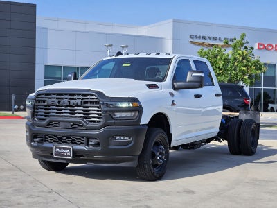 2026 RAM Ram 3500 Chassis Cab RAM 3500 TRADESMAN CREW CAB CHASSIS 4X4 60' CA