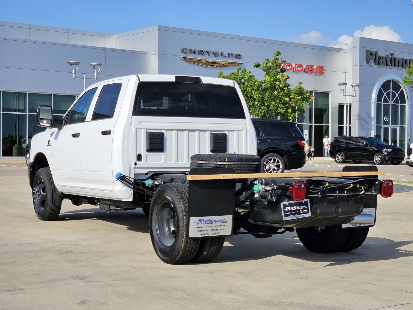 2026 RAM Ram 3500 Chassis Cab RAM 3500 TRADESMAN CREW CAB CHASSIS 4X4 60' CA