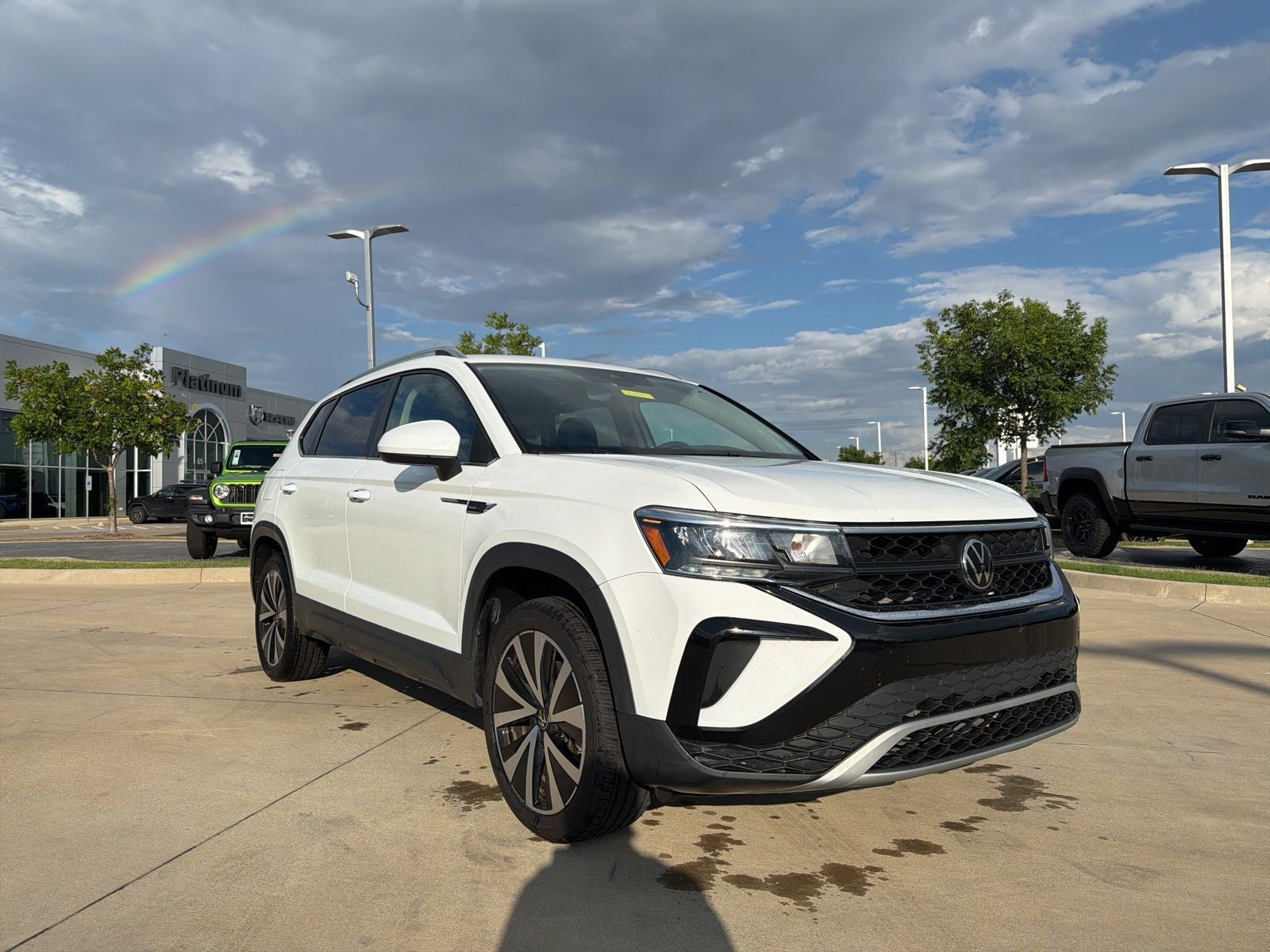 2024 Volkswagen Taos 1.5T SE