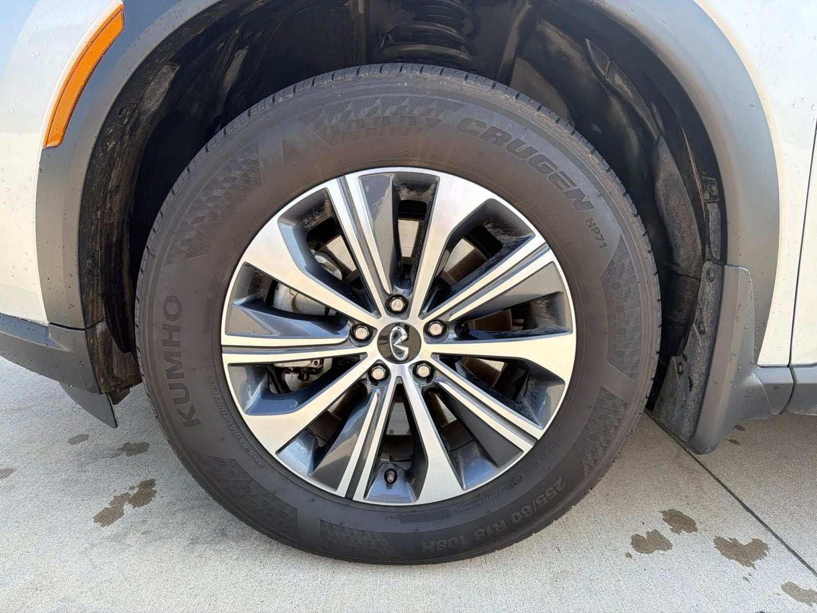 2023 INFINITI QX60 PURE
