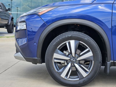 2023 Nissan Rogue Platinum FWD