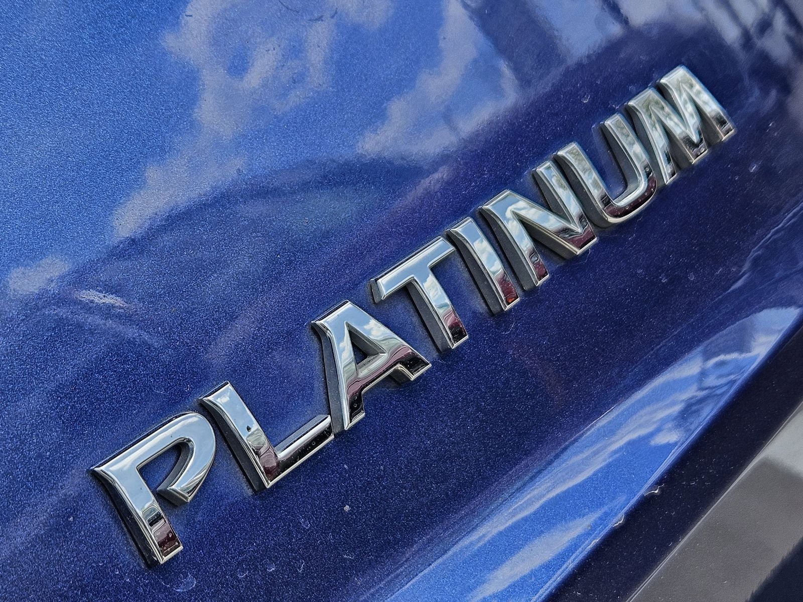 2023 Nissan Rogue Platinum FWD