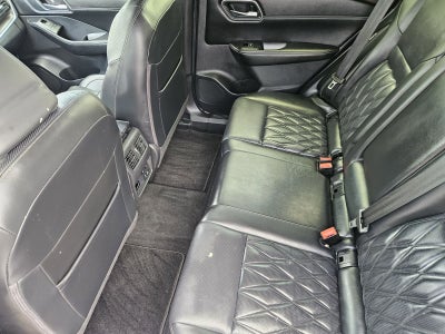 2023 Nissan Rogue Platinum FWD