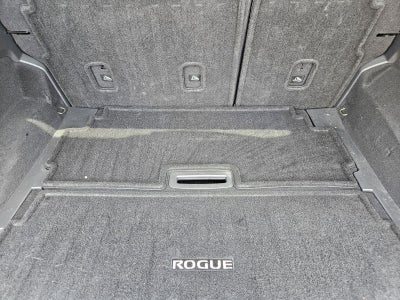 2023 Nissan Rogue Platinum FWD