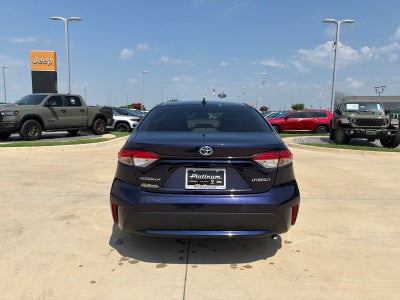 2022 Toyota Corolla Hybrid LE