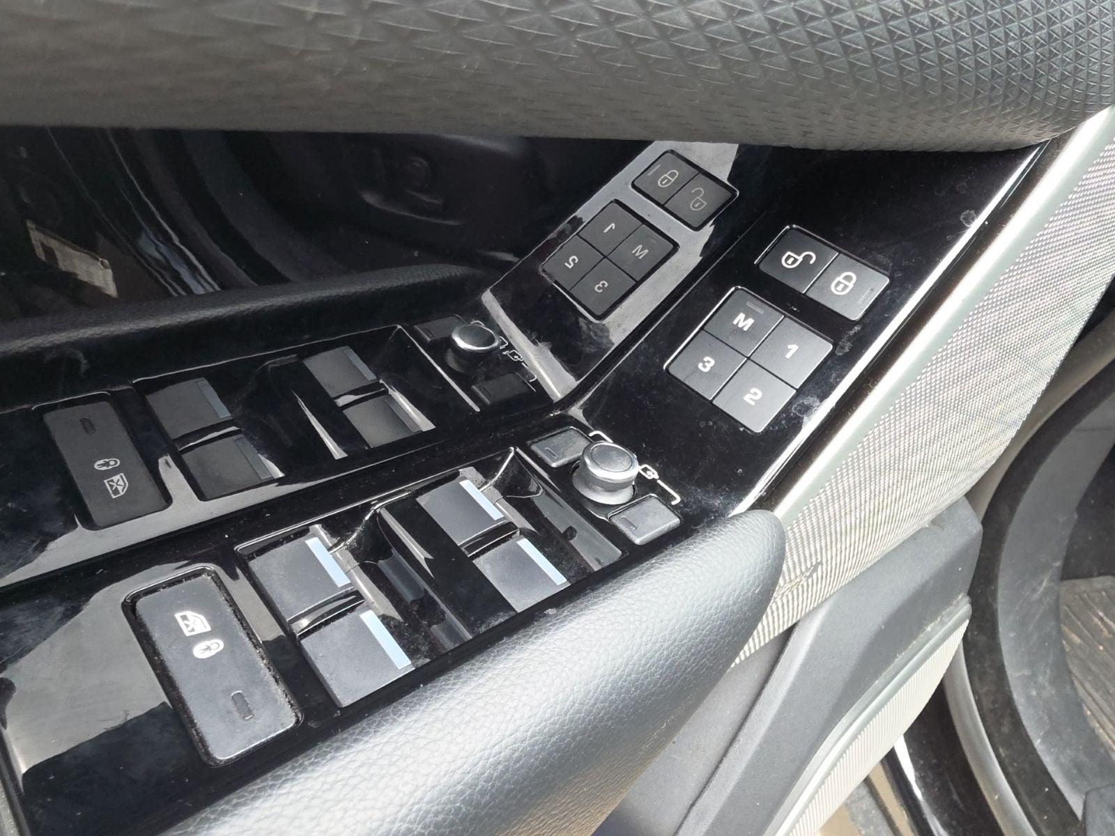2020 Land Rover Range Rover Velar P250 R-Dynamic S