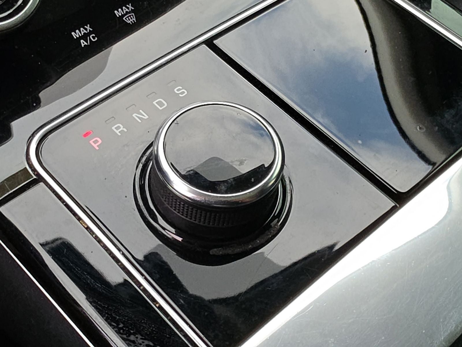 2020 Land Rover Range Rover Velar P250 R-Dynamic S