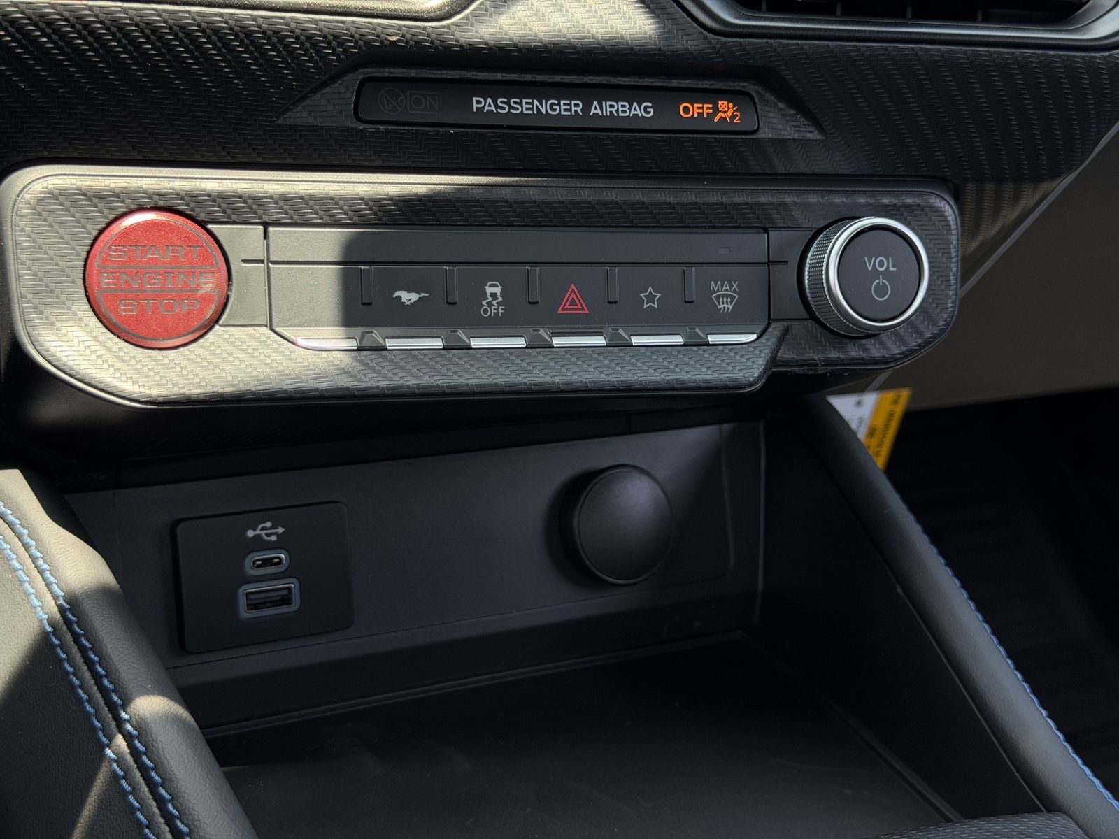 2026 Ford Mustang Dark Horse
