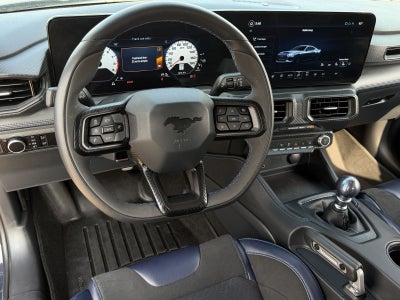 2025 Ford Mustang Dark Horse