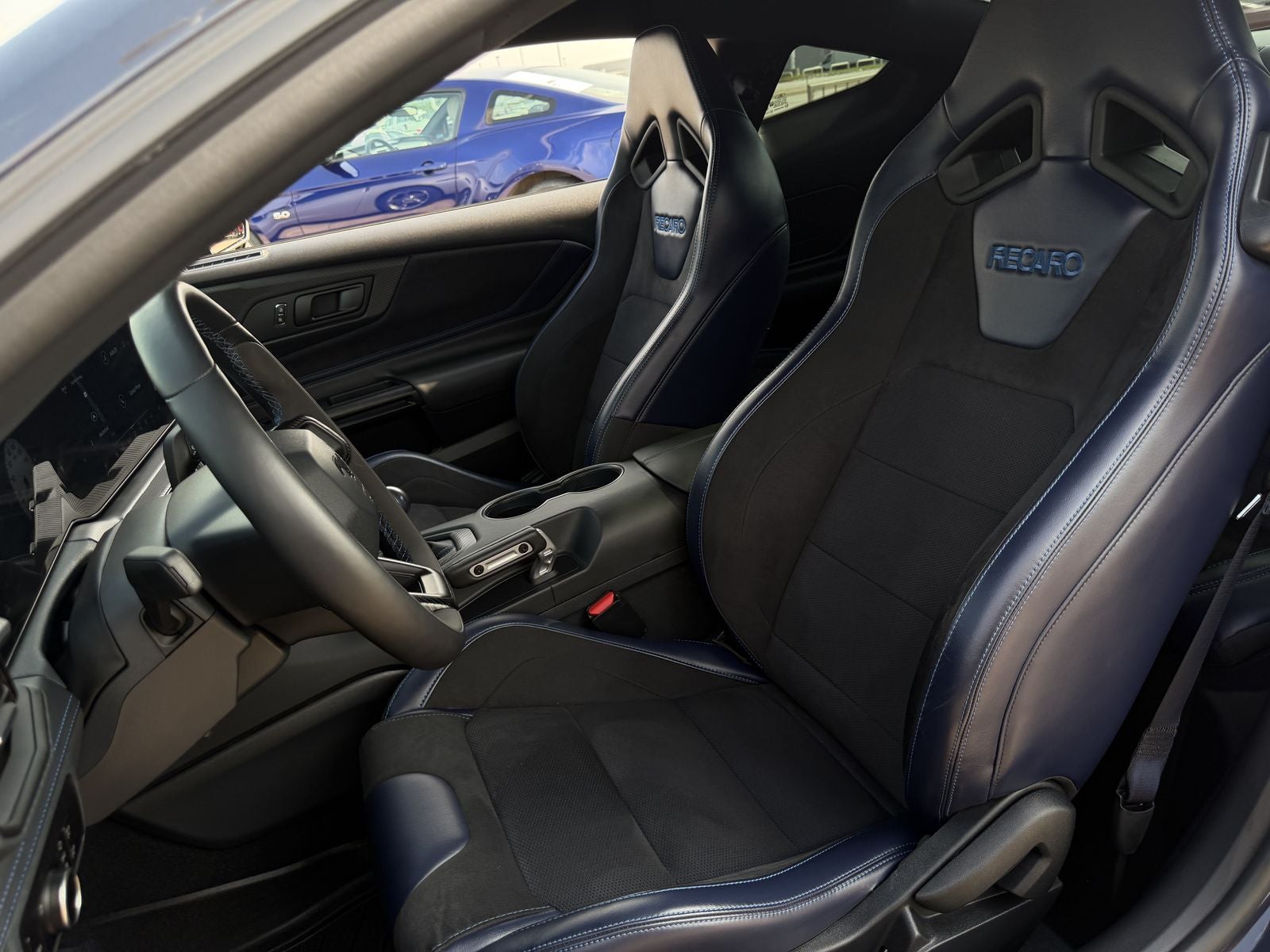 2025 Ford Mustang Dark Horse