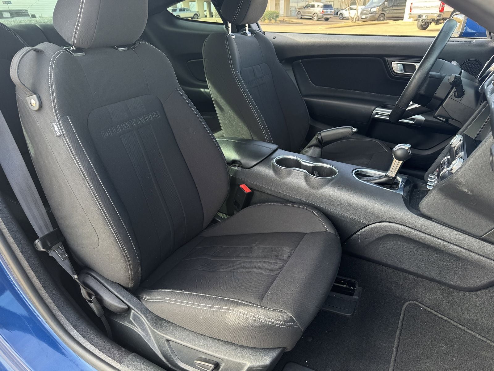 2022 Ford Mustang EcoBoost