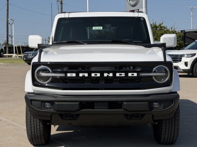 2026 Ford Bronco Outer Banks