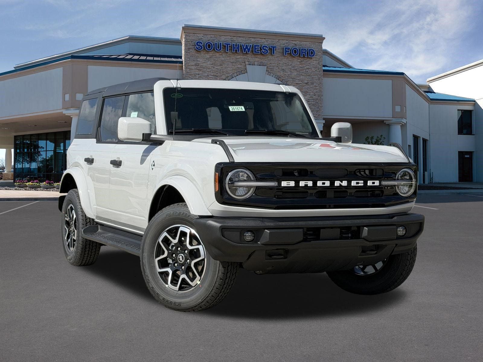 2026 Ford Bronco Outer Banks
