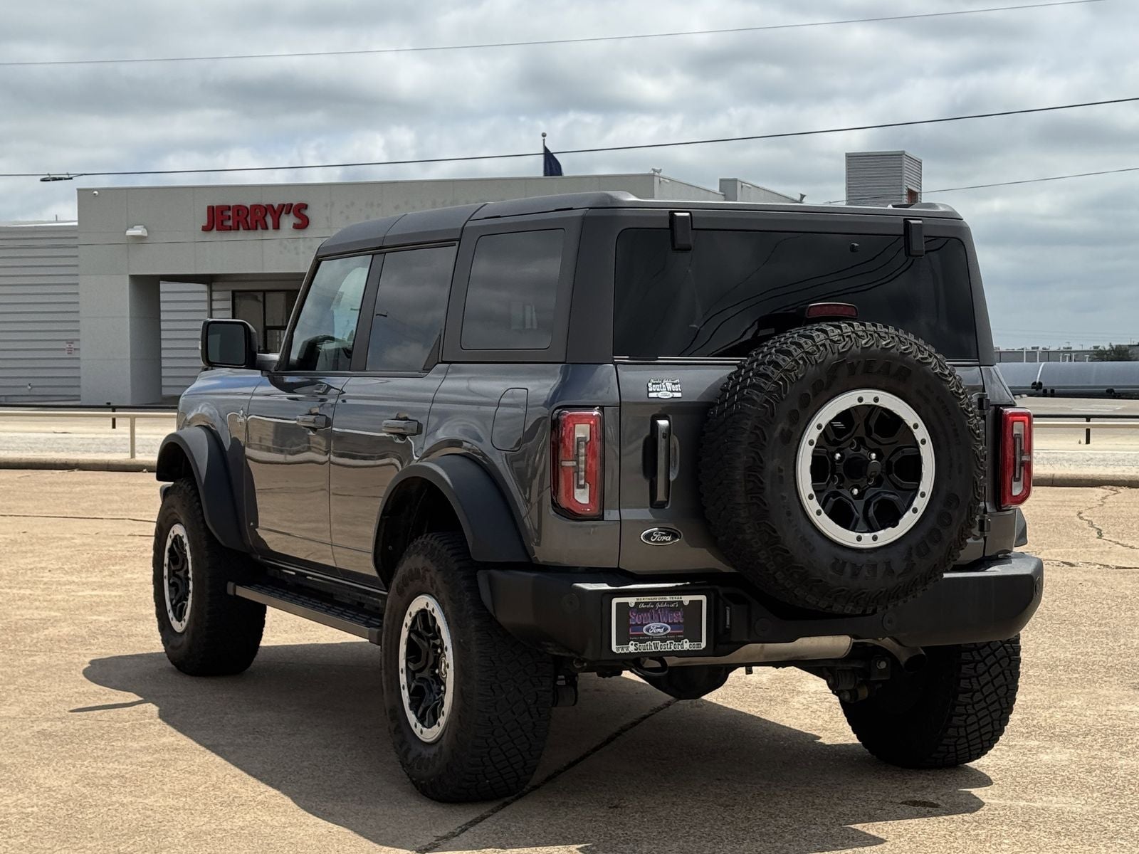 2023 Ford Bronco Outer Banks