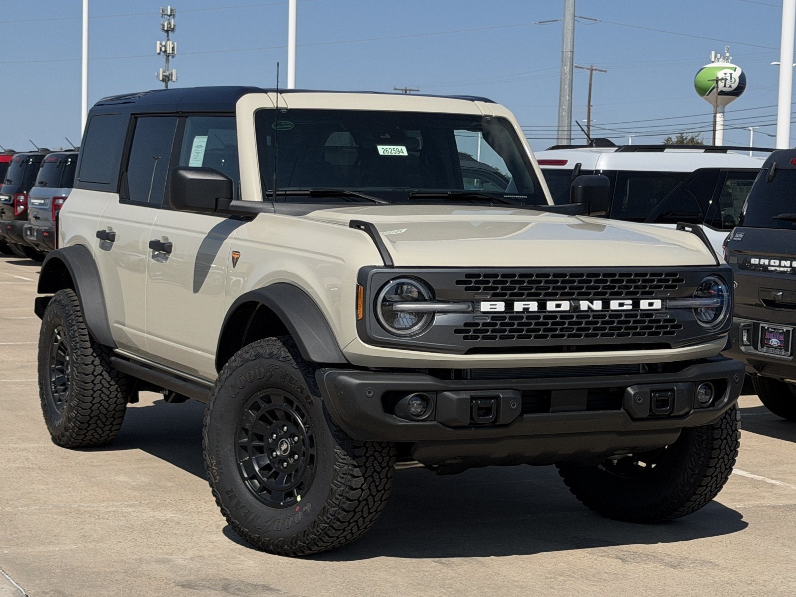 2026 Ford Bronco Badlands