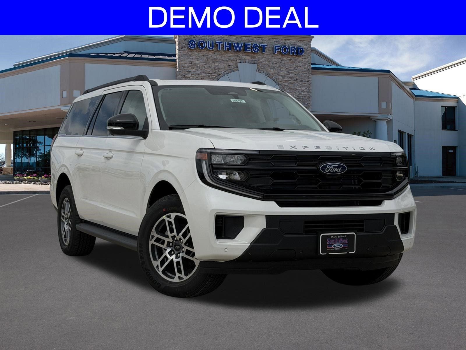 2026 Ford Expedition Max Active