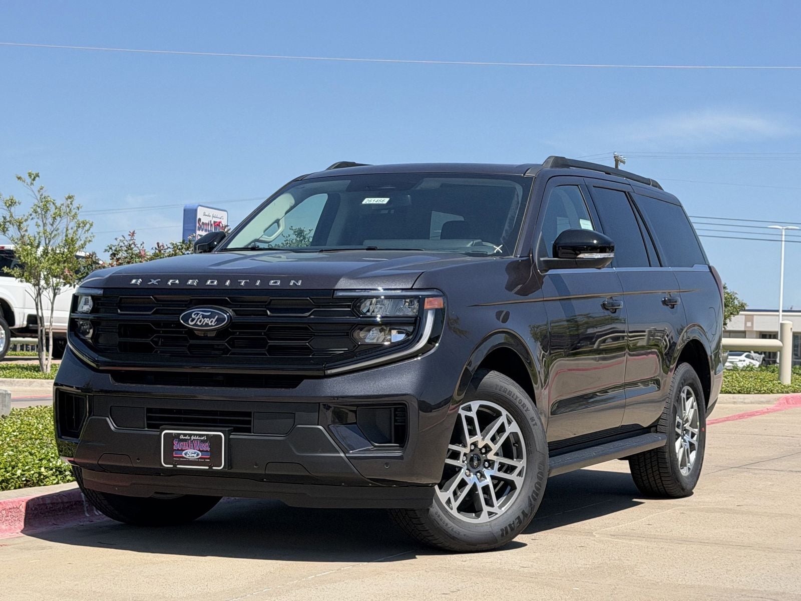 2026 Ford Expedition Active