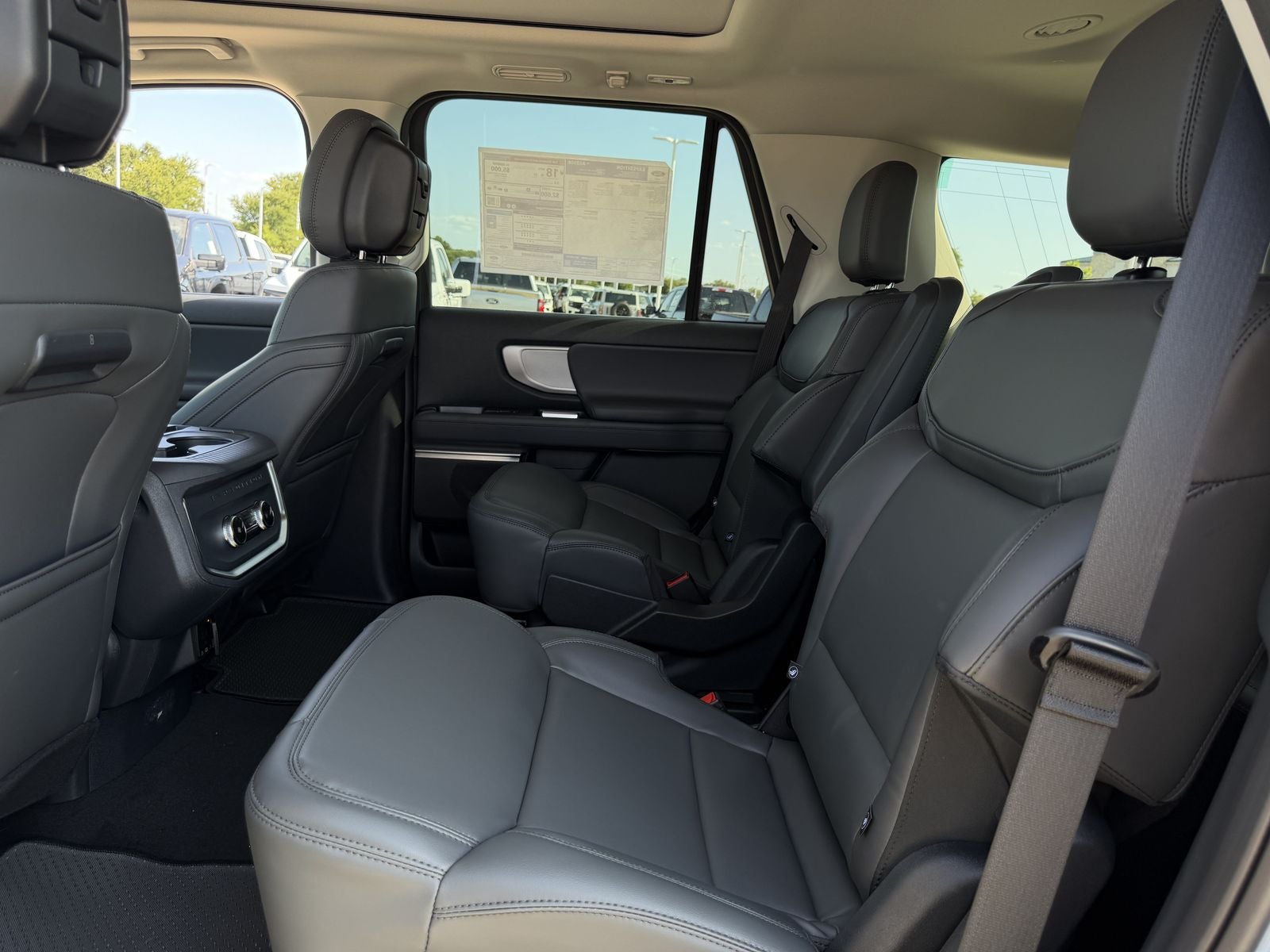 2027 Ford Expedition Active