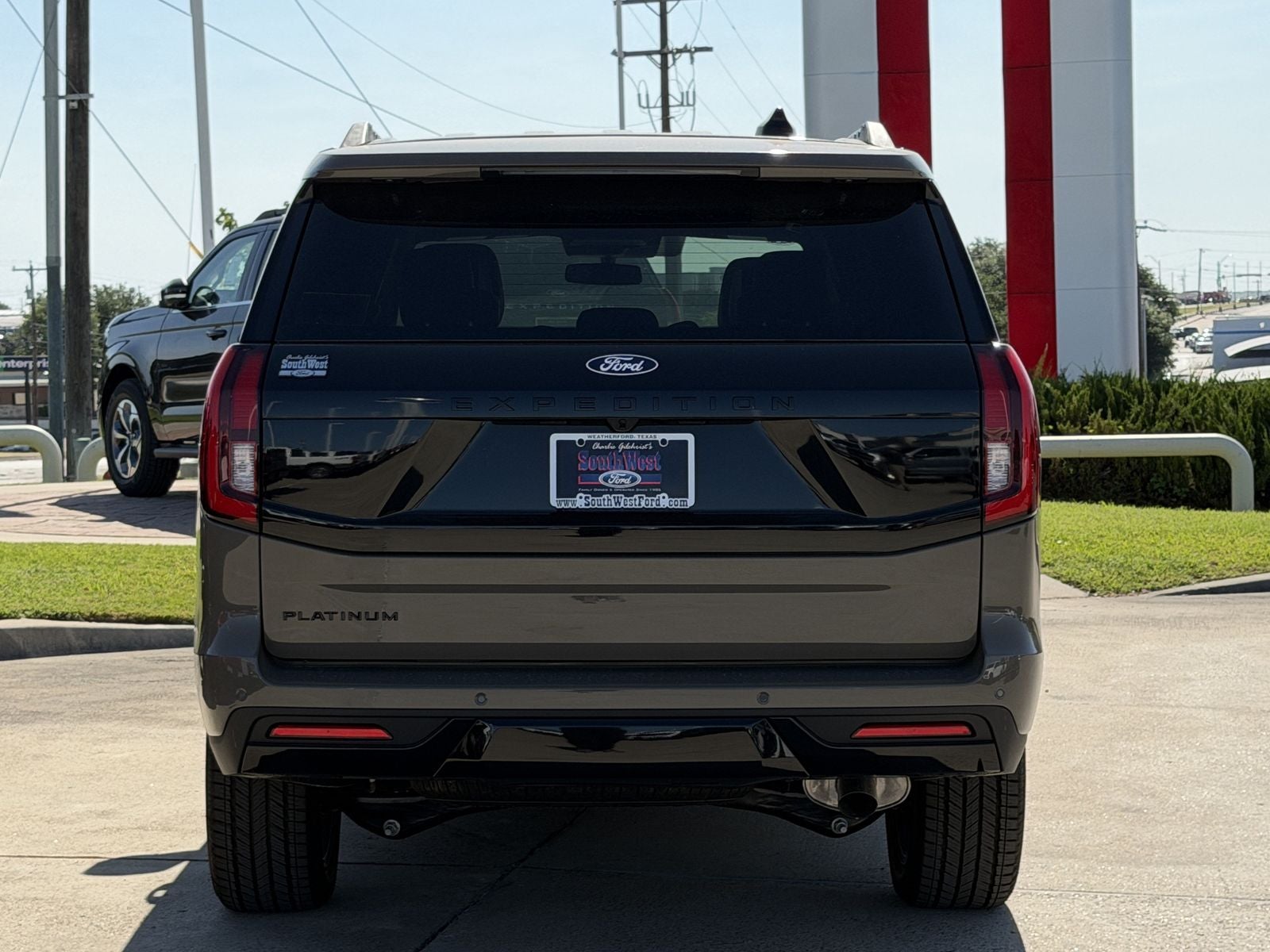 2027 Ford Expedition Platinum