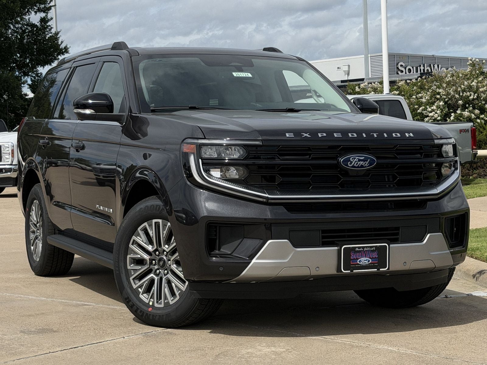 2026 Ford Expedition Platinum