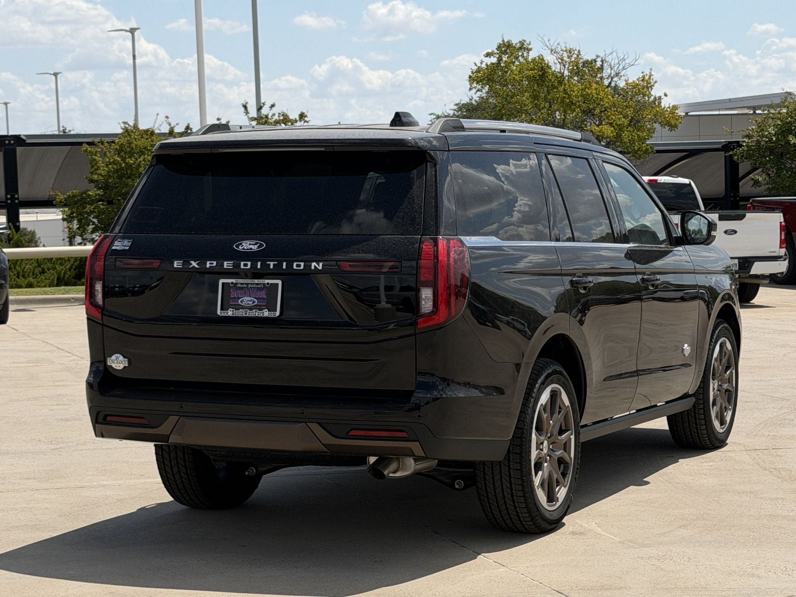 2027 Ford Expedition King Ranch