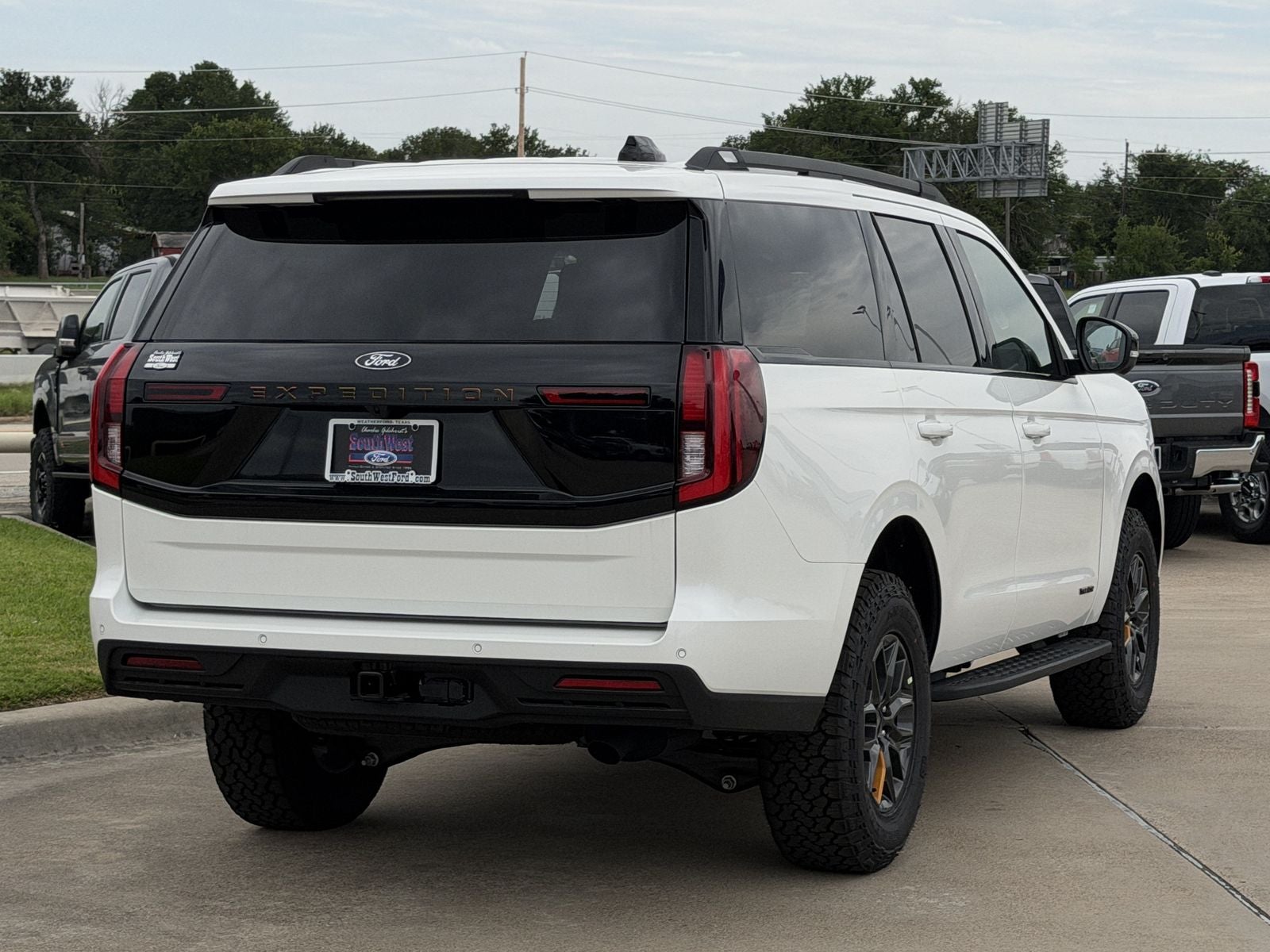2026 Ford Expedition Tremor