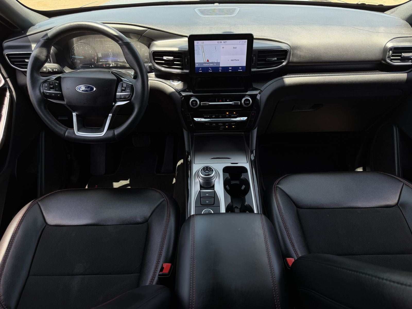 2022 Ford Explorer ST-Line