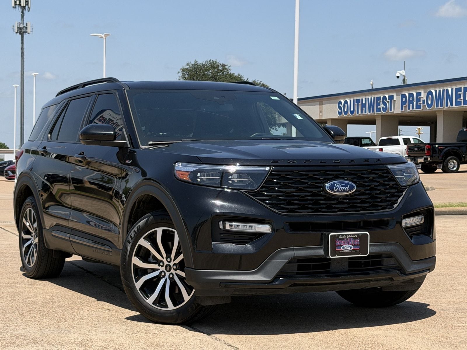 2022 Ford Explorer ST-Line