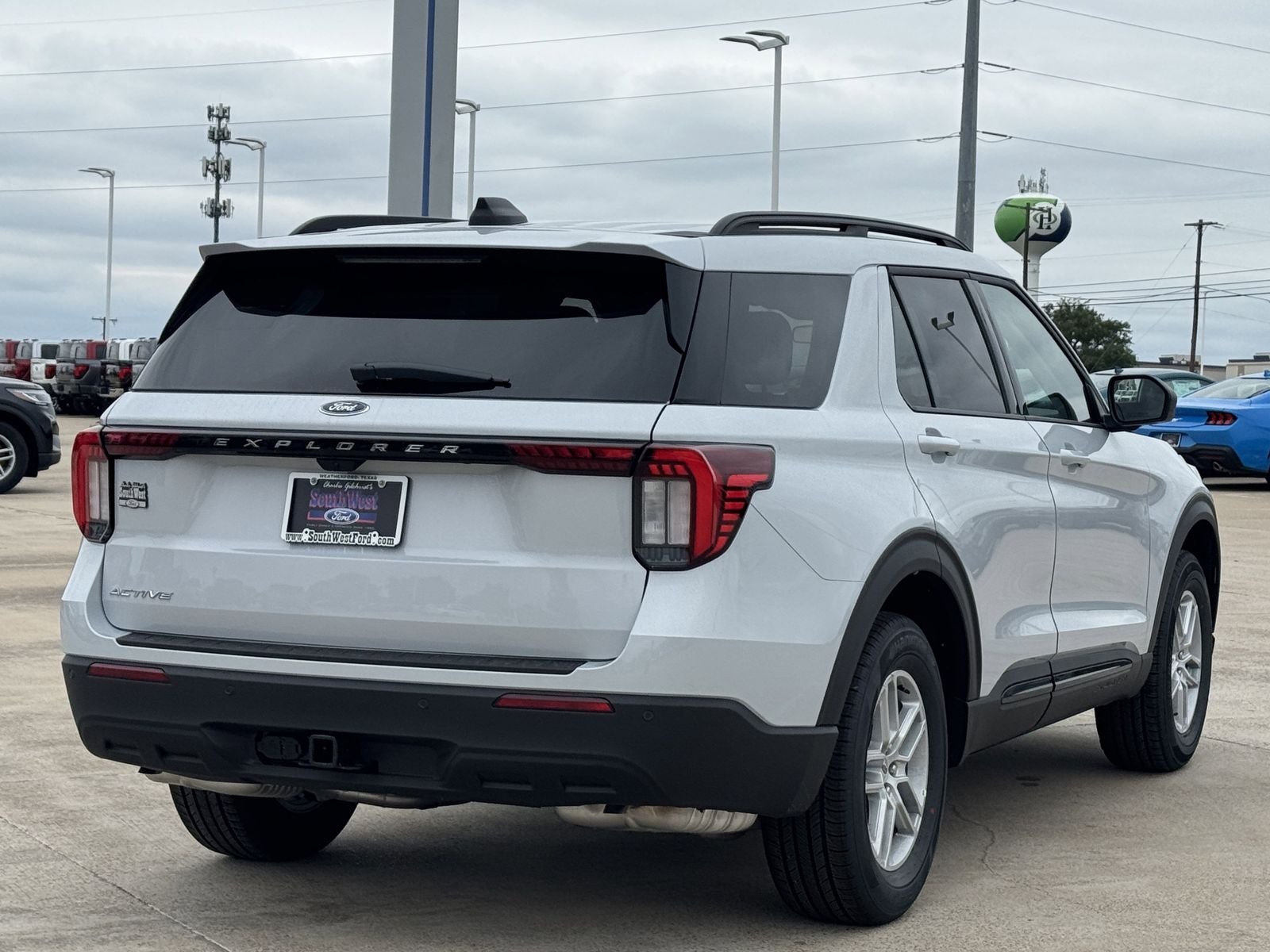 2026 Ford Explorer Active