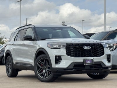 2027 Ford Explorer ST-Line