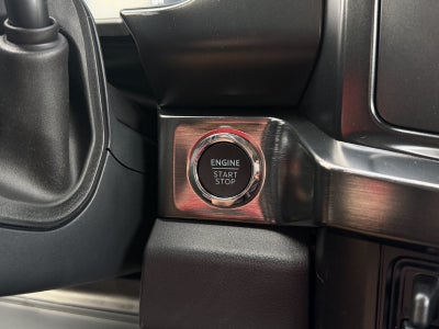 2027 Ford F-250SD F-250® Lariat®