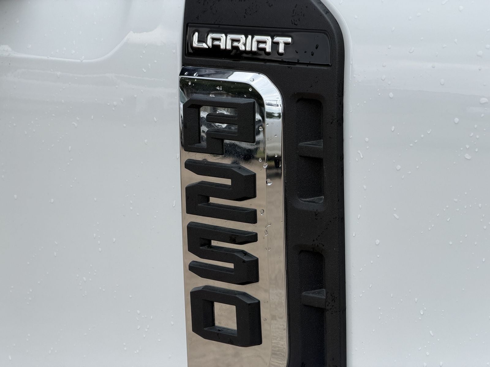 2025 Ford F-250SD F-250® Lariat®