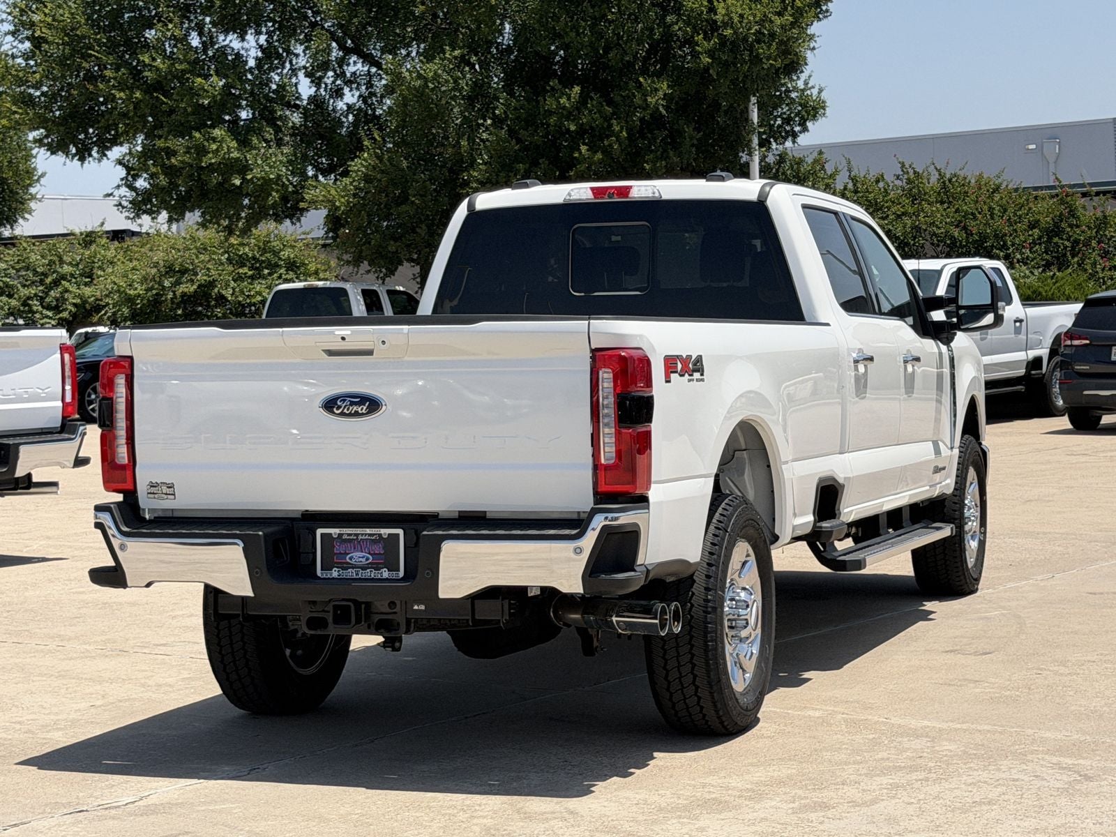 2026 Ford F-350SD Lariat
