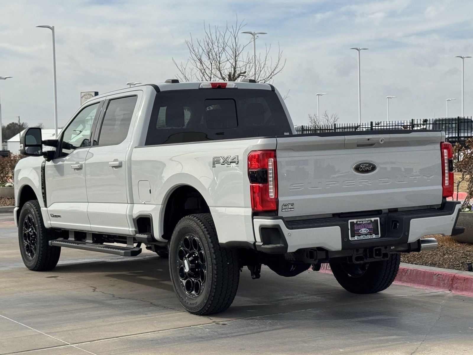 2026 Ford F-350SD Lariat