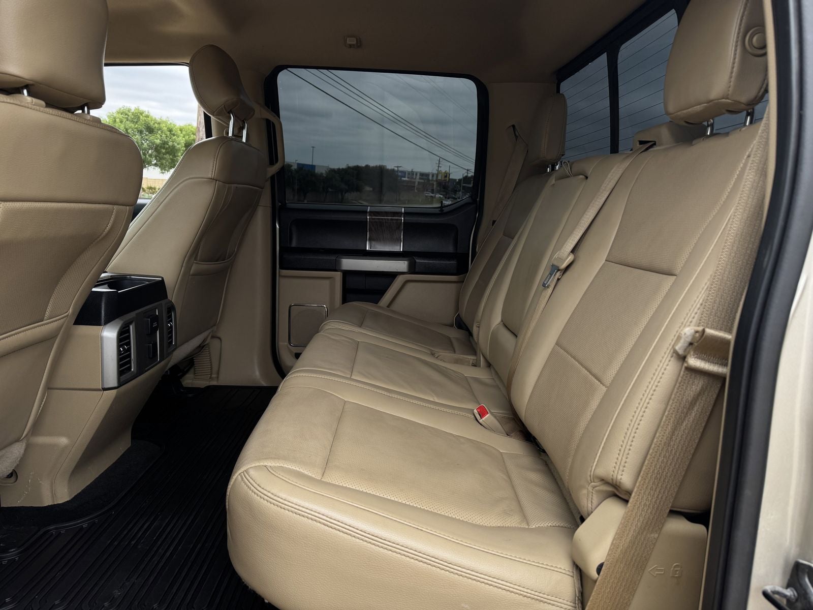 2017 Ford F-350SD Lariat