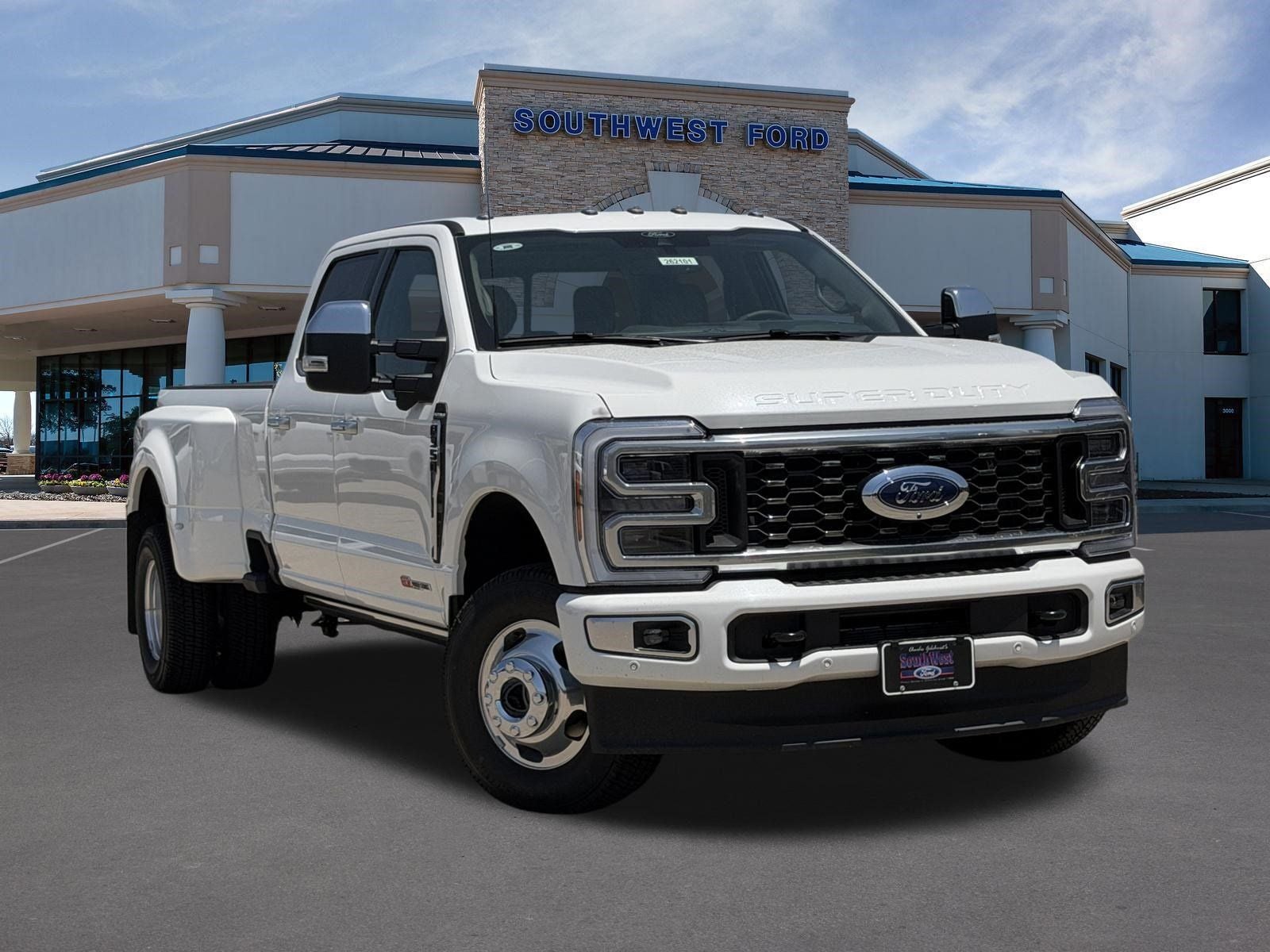 2026 Ford F-350SD Platinum DRW