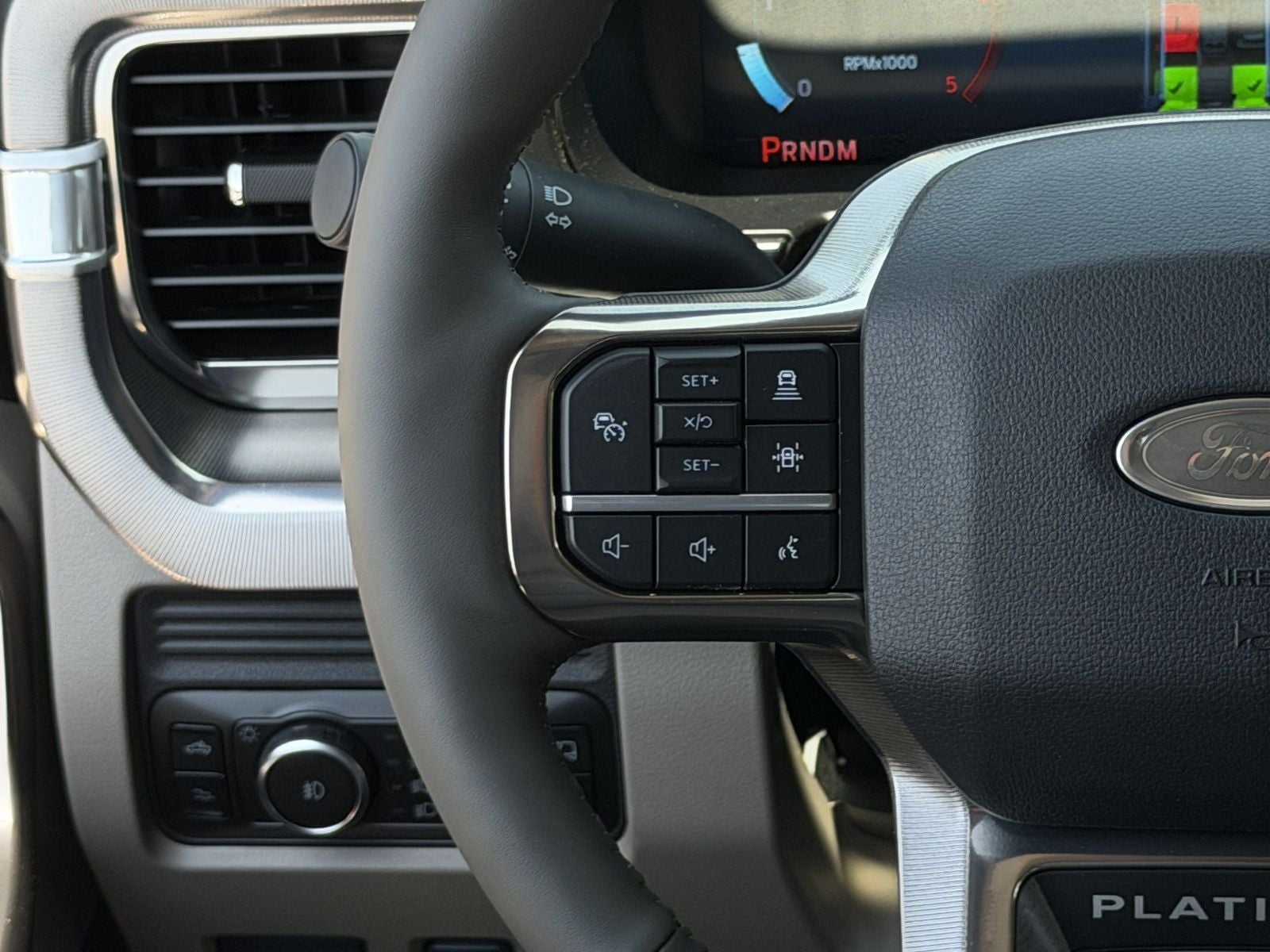 2026 Ford F-350SD Platinum DRW