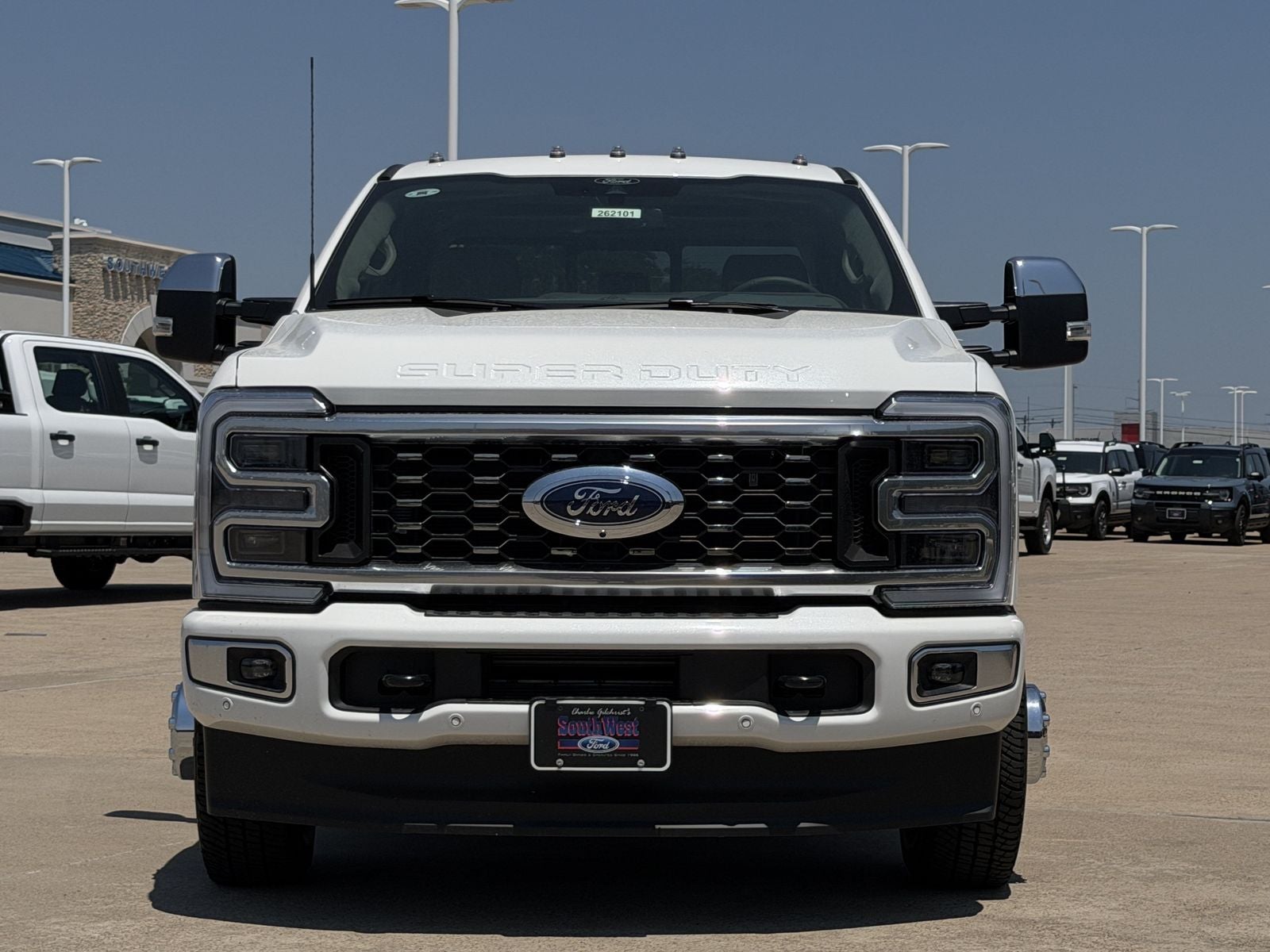 2026 Ford F-350SD Platinum DRW