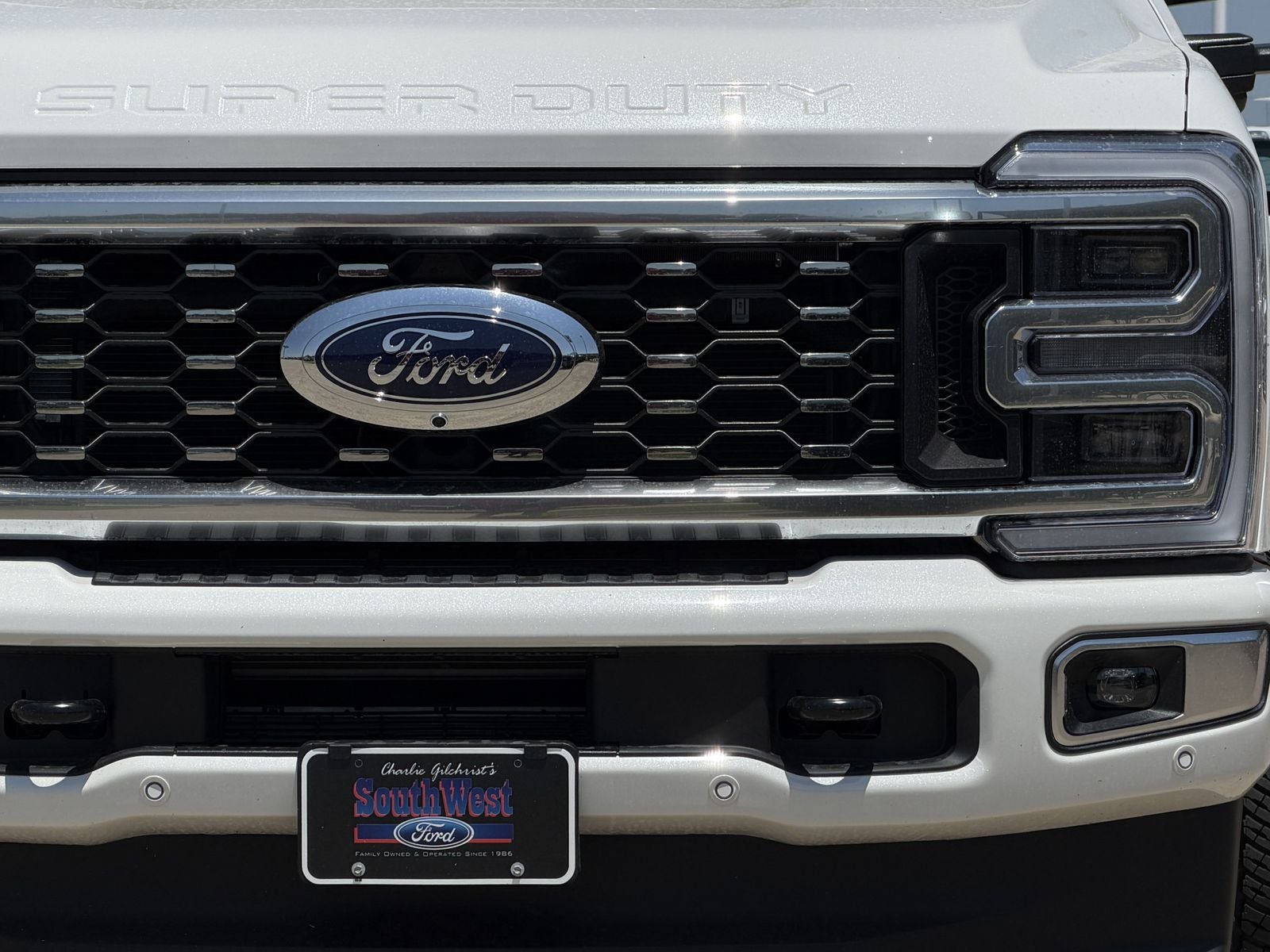 2026 Ford F-350SD Platinum DRW