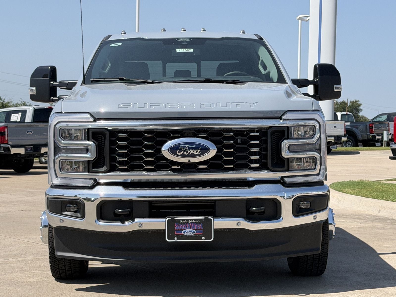 2026 Ford F-350SD Lariat DRW