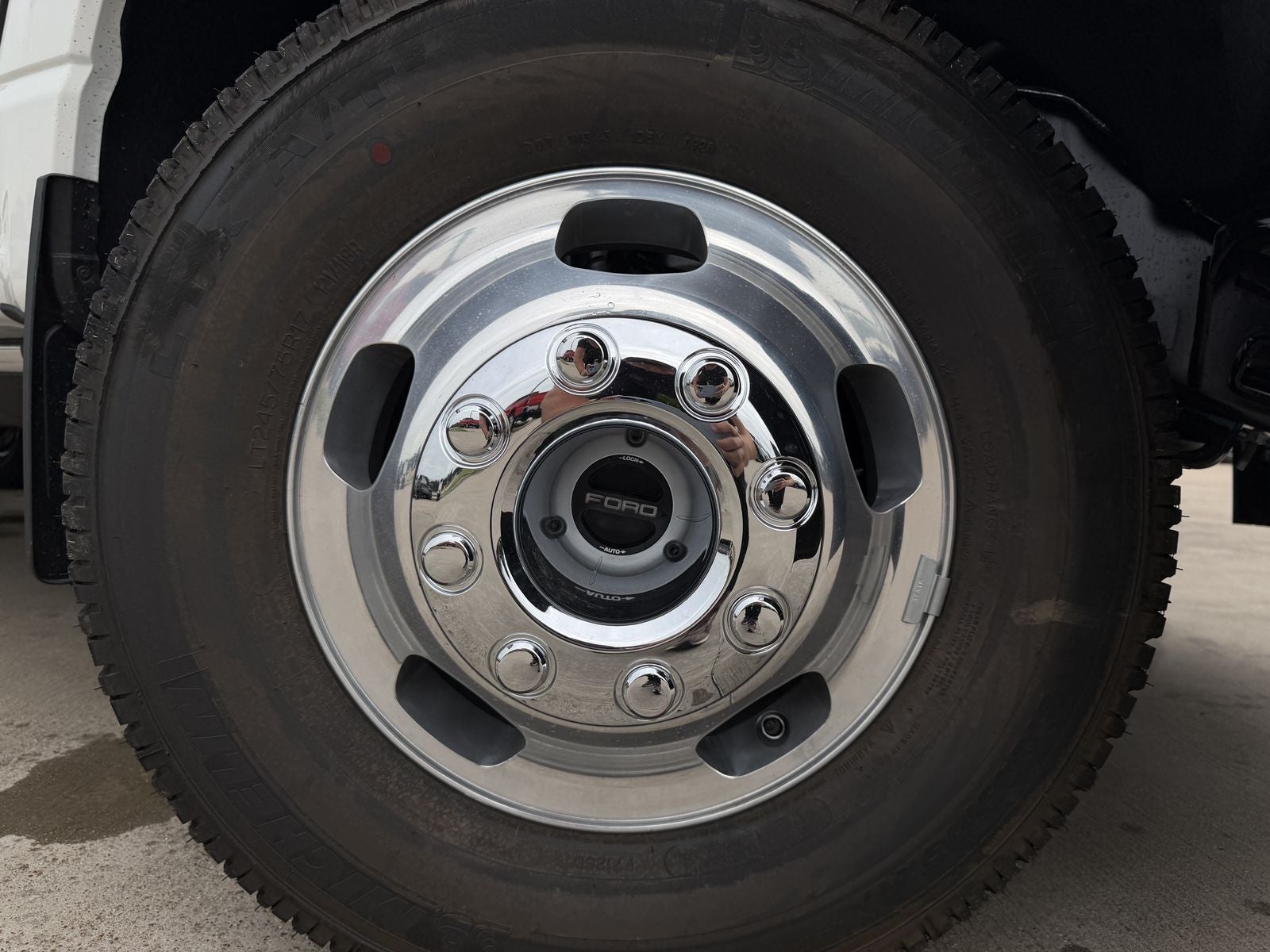 2026 Ford F-350SD Lariat Fleet