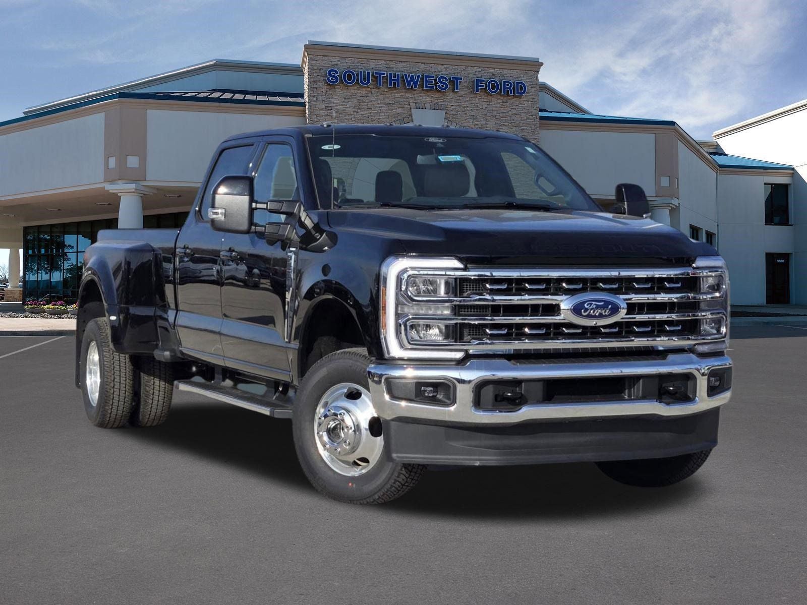 2026 Ford F-350SD Lariat DRW