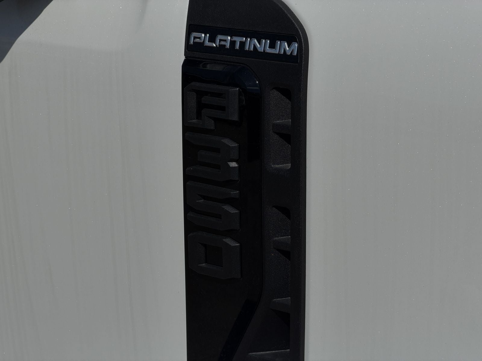 2026 Ford F-350SD Platinum DRW