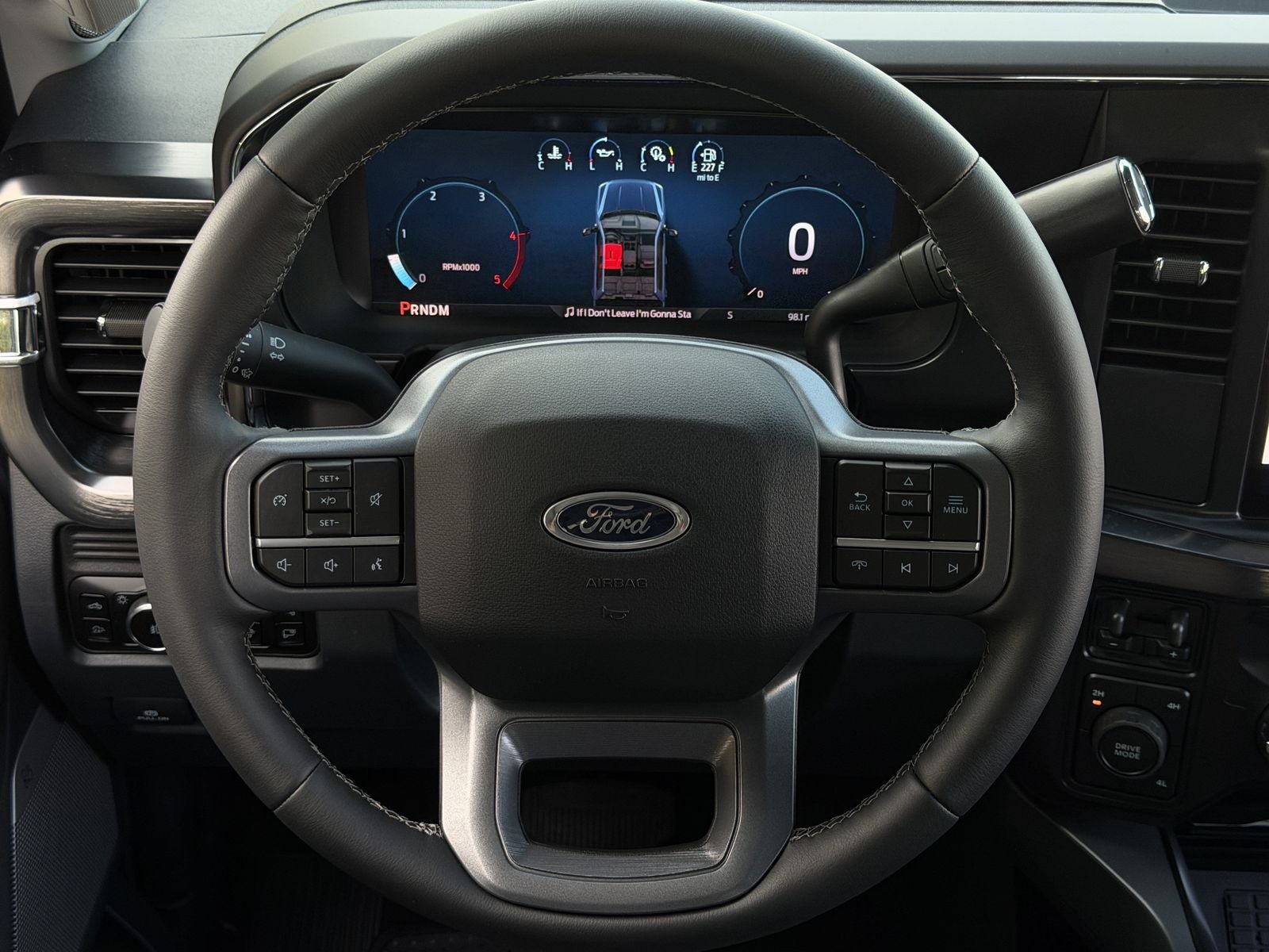 2026 Ford F-350SD Lariat DRW