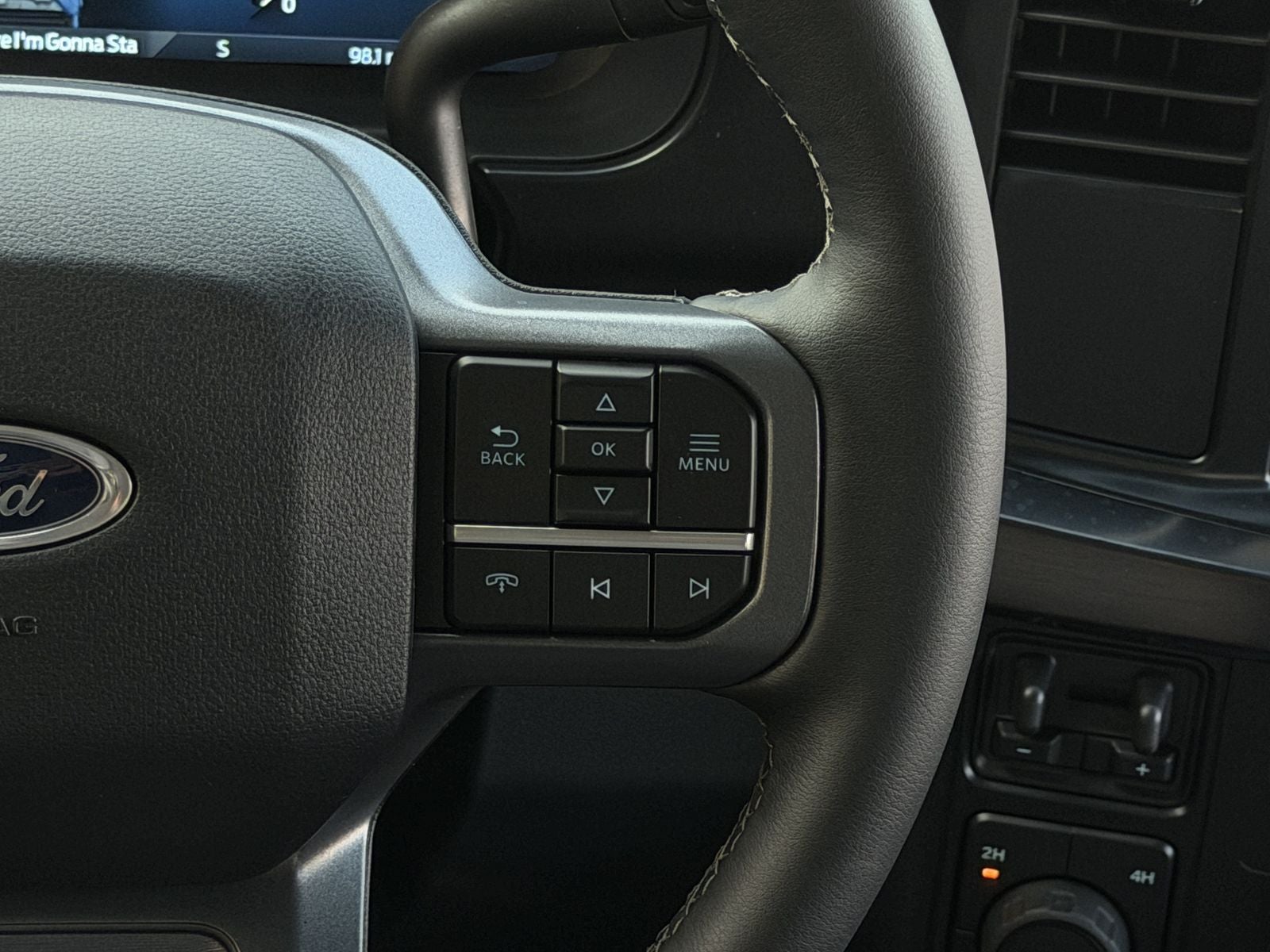 2026 Ford F-350SD Lariat DRW